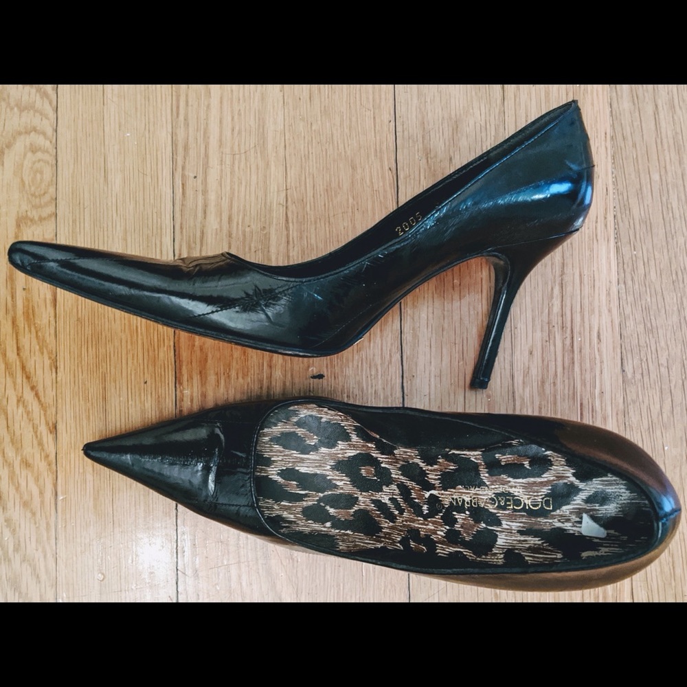 Dolce & Gabbana black pumps